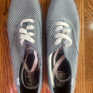 Womens Keds shoes size 9. White polka dots light blue shoe